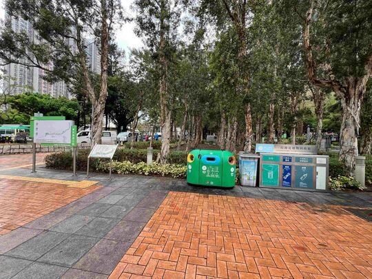 Tsing Yi Promenade (Near Tsing Yi Pier)